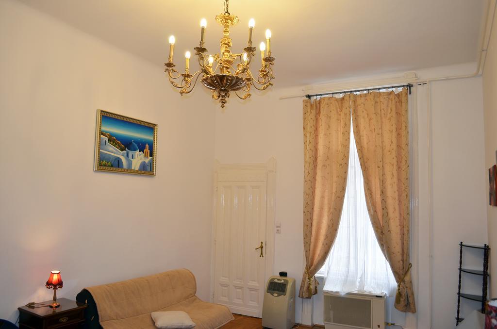 Budapest Central Apartments - Veres Palne Room photo